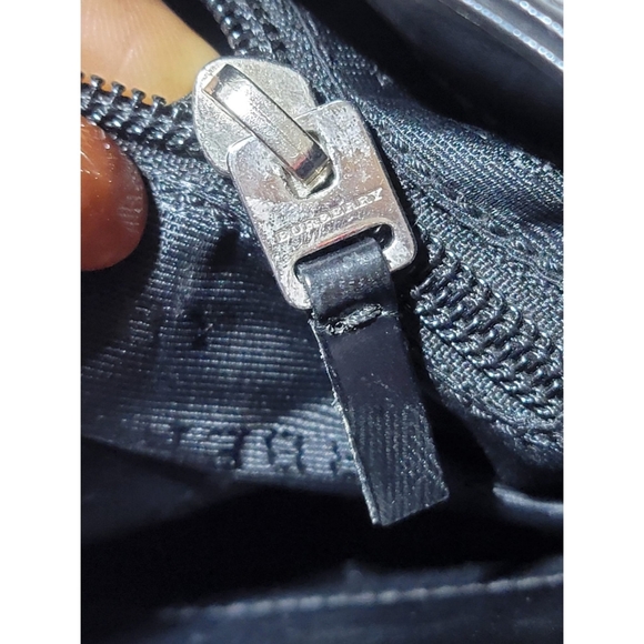 Burberry Beige/Black Nova Check Coated Canvas Shoulder Bag - Picture 9 of 12